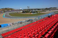 Tribuna 12+1 <br/> Circuito de Jerez