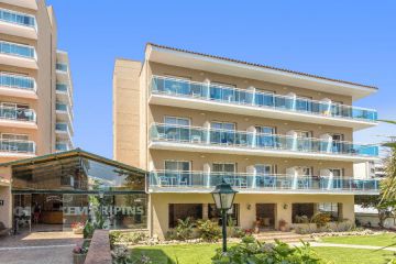 Hotel Maripins de 4 estrellas  <br />  en Malgrat de Mar, Costa de Barcelona-Maresme  <br/>  WSBK Catalunya - circuit de Barcelona-Catalunya