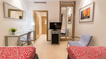 Hotel Mas Camarena, <br /> Paterna<br /> 20min de Cheste<br /> circuito Ricardo Tormo Cheste
