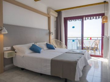 Hotel Garbi Calella 3*** F1 Barcelona <br /> en Costa Barcelona-Maresme, <br /> Gran Premio de España de MotoGP