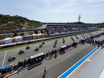 Tribuna meta/Principal<br/> Circuito Jerez