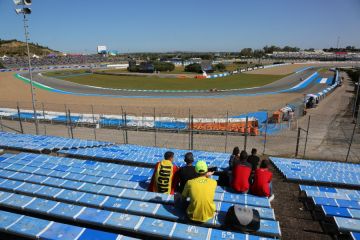 Tribuna Q5 <br/> Circuito de Jerez
