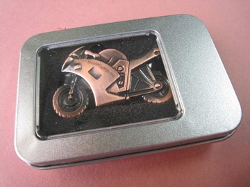 USB moto de metal <br /> Memoria externa USB