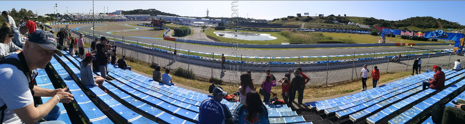 Tribuna X3 del Circuito de Jerez-Angel Nieto